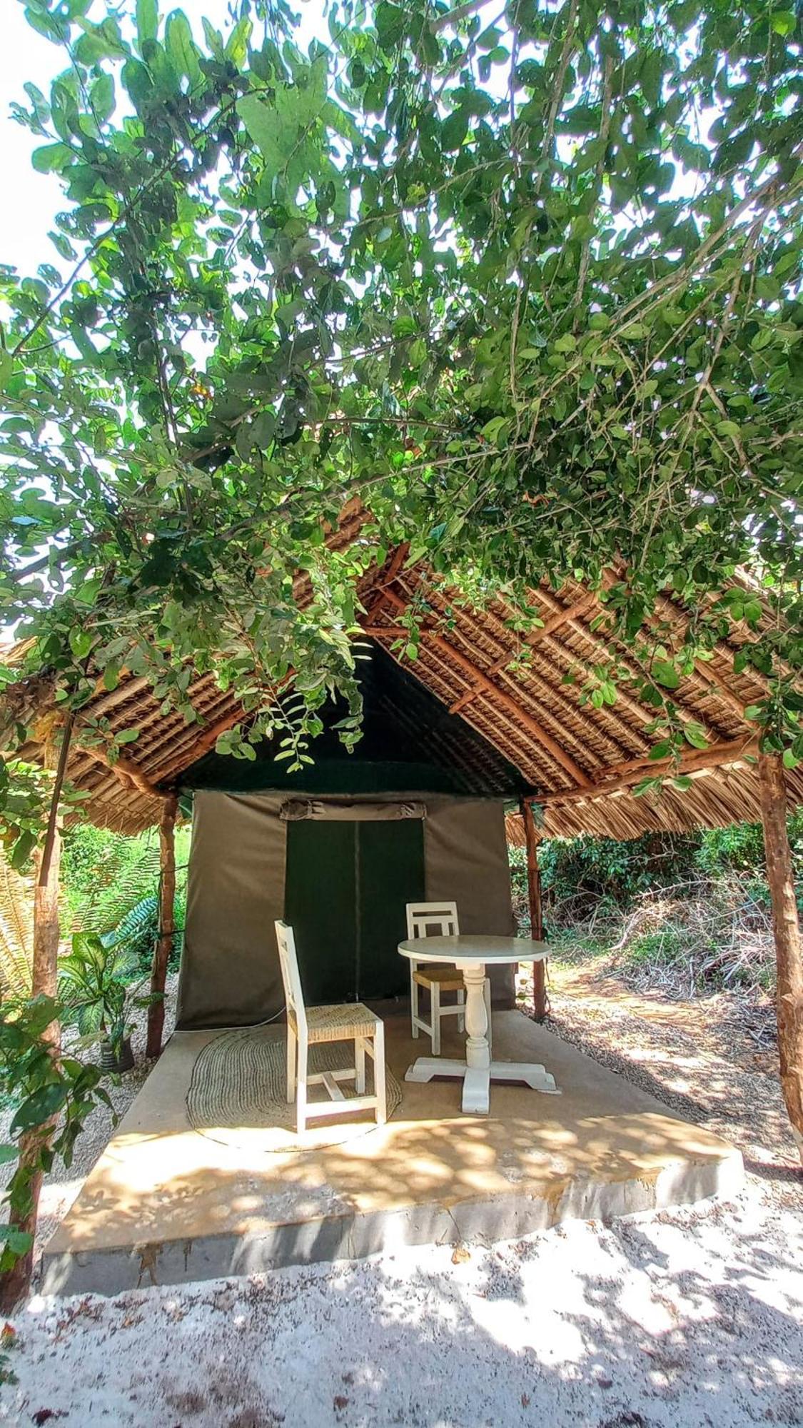 Bamba Kofi Tented Camp Watamu Luaran gambar